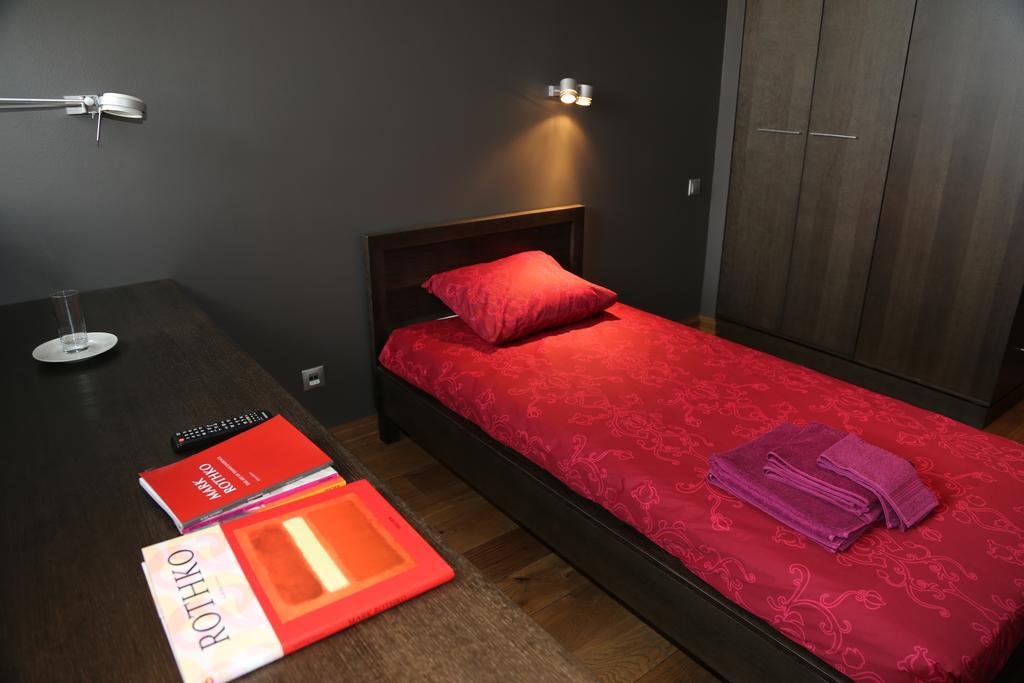 Rothko Museum Residences داوُجافبيلسْ الغرفة الصورة